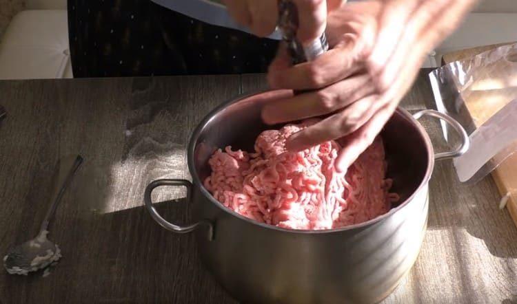 Пипер маса.