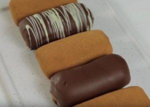 Gătirea unei prăjituri delicioase cu cartofi conform unei rețete pas cu pas cu o fotografie.