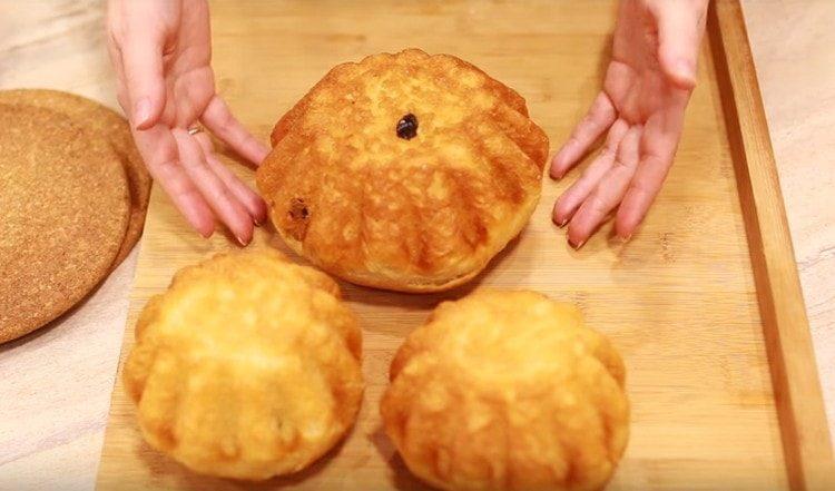 أخرج النساء من القوالب واتركها لتبرد.