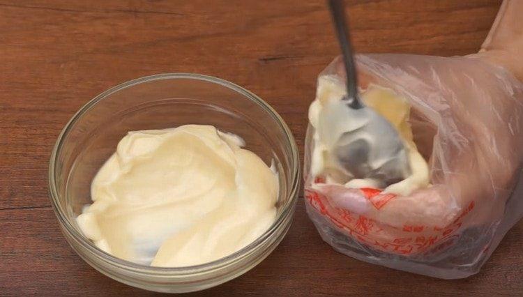 vom avea nevoie și de maioneză.