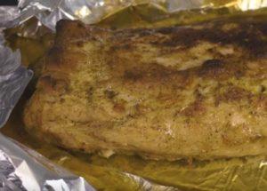 Carne de porc incredibil de gustoasă și suculentă la cuptor: gătim conform rețetei cu fotografii pas cu pas.