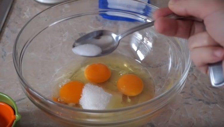 Magdagdag ng asin din.