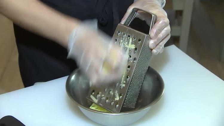 frotter les pommes de terre