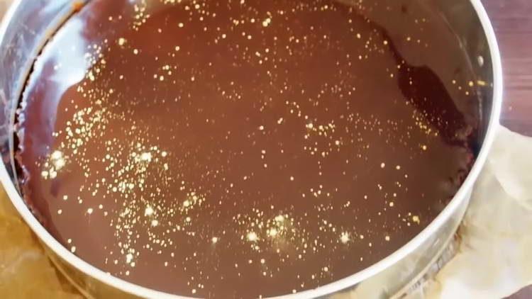 לקשט בראוני