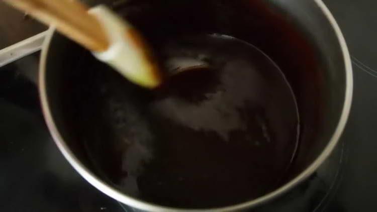 העלה את תבשיל האש