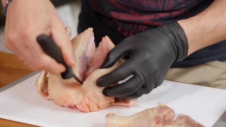 Gătit bulion de pui