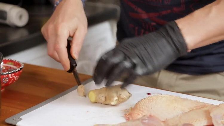 pregătiți rădăcina de ghimbir