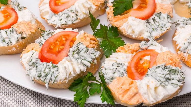 сандвичи на празничната трапеза