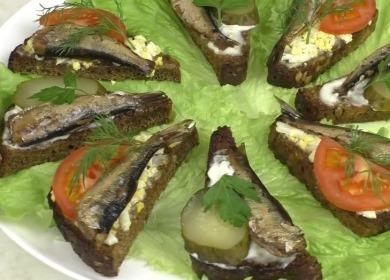 Sandwich-uri funky cu sprats