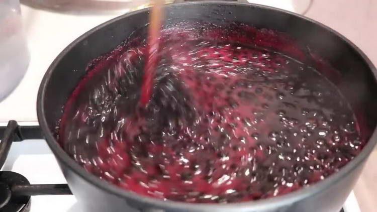 mélanger la confiture