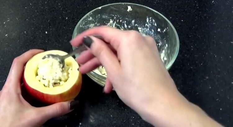 poseu el farcit en pomes