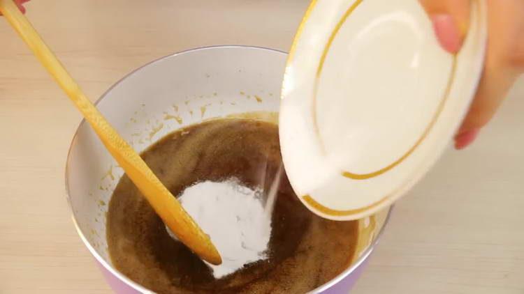 להוסיף סודה לתערובת