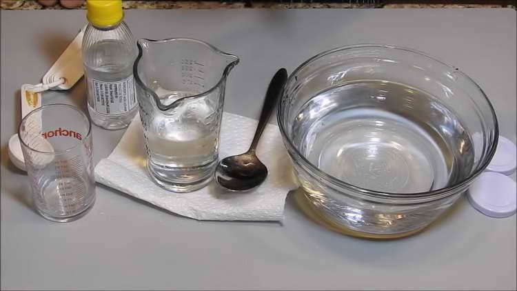 как се разрежда оцетна киселина