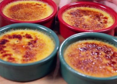 Perfect homemade creme brulee 