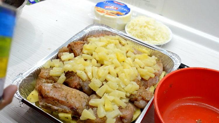 поставете ананаси