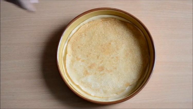 הניחו את החומרים בשכבות