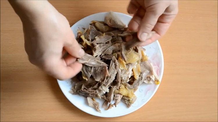 להרתיח את הבשר