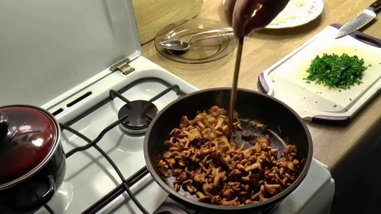 поставете гъбите в купа