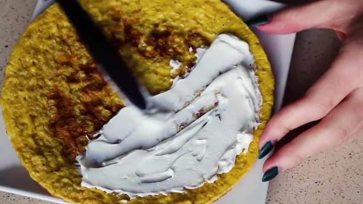 Ovsyanoblin med yoghurt och svarta vinbär