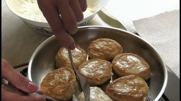 Hakbang sa hakbang na hakbang na may lebadura