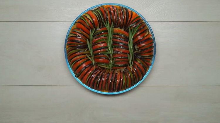 מחממים תנור מראש