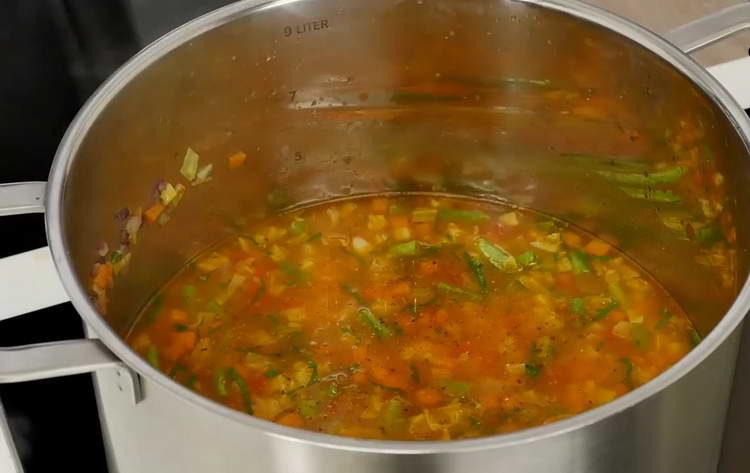 aduce supa la pregătire