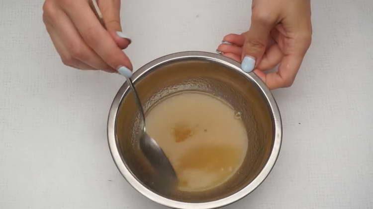 Tort de fructe de padure fara coacere