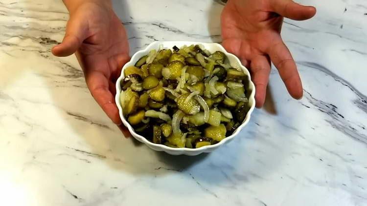 маринована салата