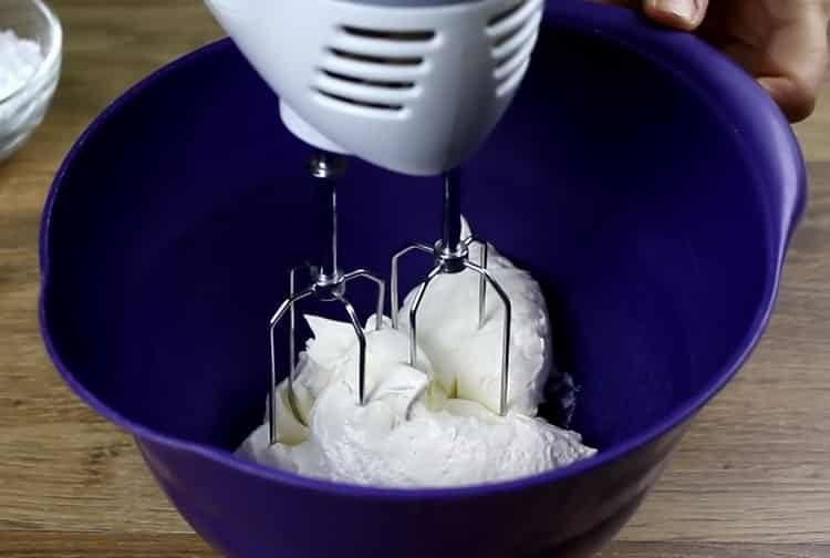 fouetter la crème sure