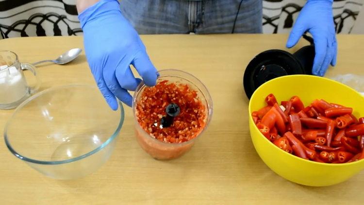 măcinăm ingredientele