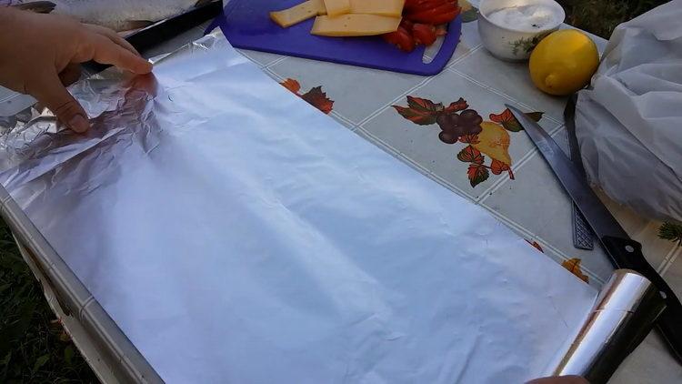 שים נייר כסף