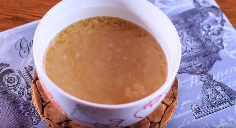 Bulgur primero debe empaparse, luego enjuagarse.