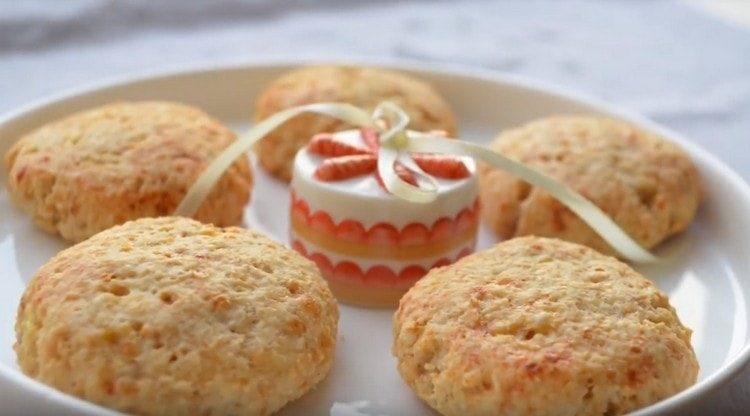 Voici une merveilleuse pâtisserie sans sucre, nous avons réussi.