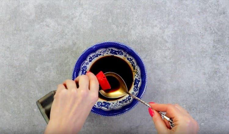 Gătirea garniturii cu tăiței.