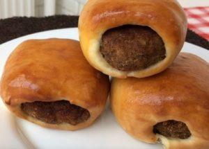 Velmi chutná kotletka v testu: vaříme podle receptu krok za krokem s fotografií.