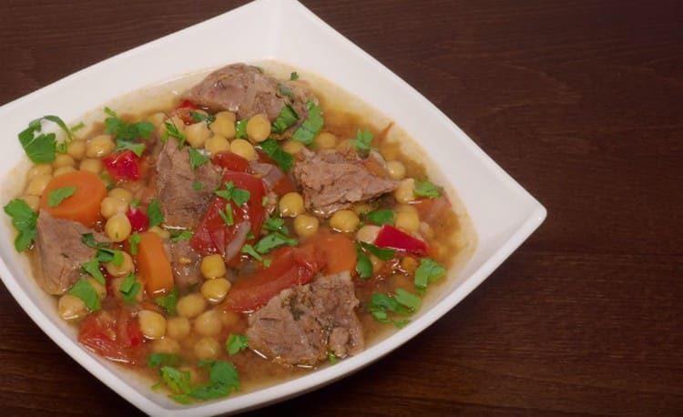 Năuturile dintr-un aragaz lent, după cum vedeți, sunt ușor de gătit.