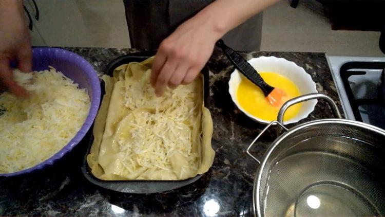 coloque queijo ralado