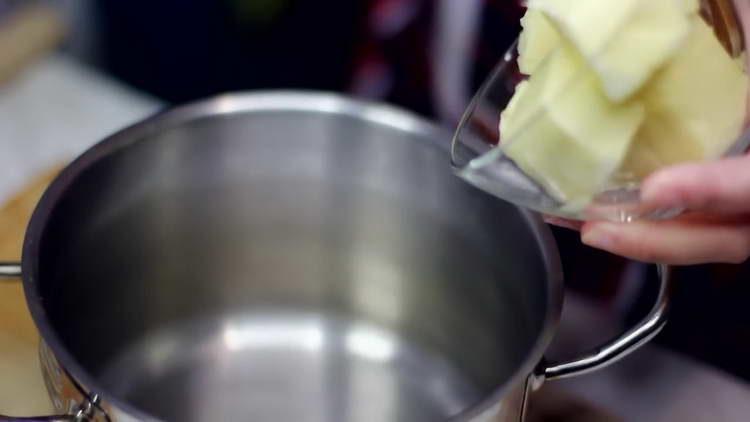 magpadala ng mantikilya sa kawali