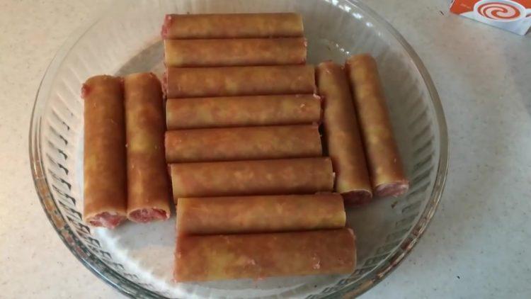 поставете тръбите във формата