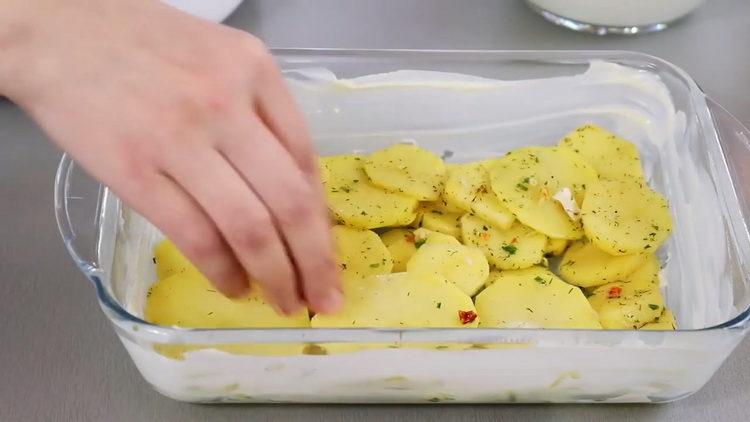 сложете картофите в купа