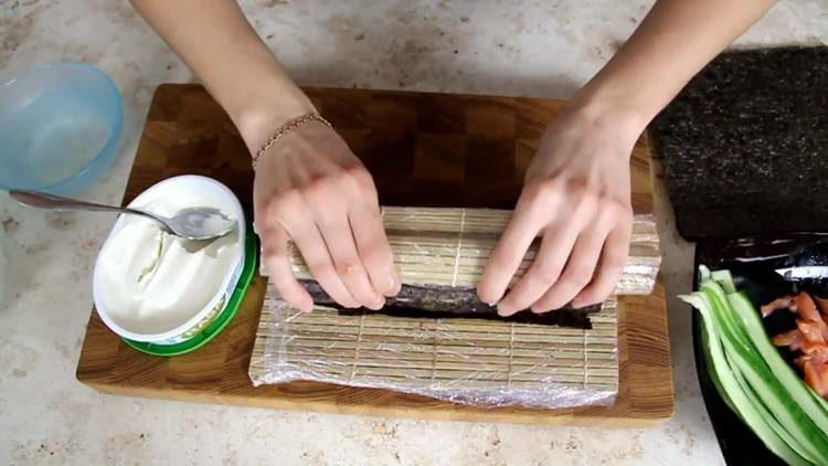 înfășurați ruloul