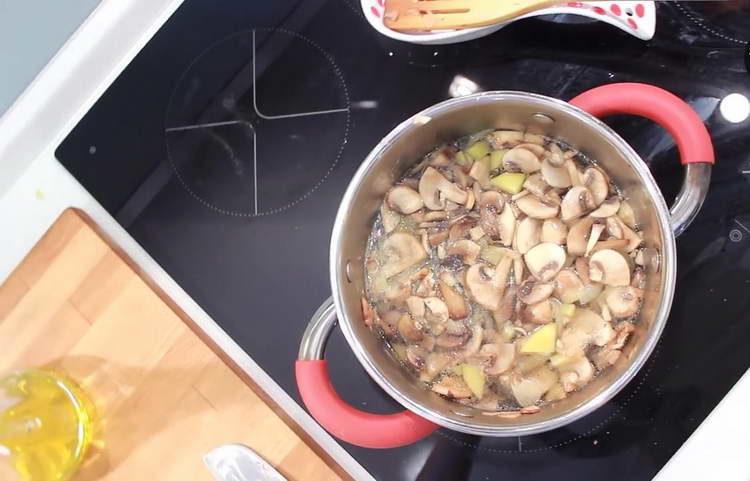 fyld suppen med vand