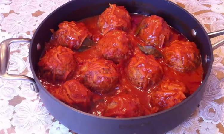 pindsvin i tomatsaus