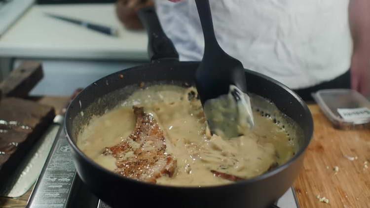 put the loin in the sauce