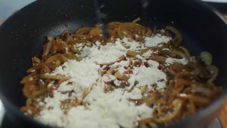 pour the cream into the pan