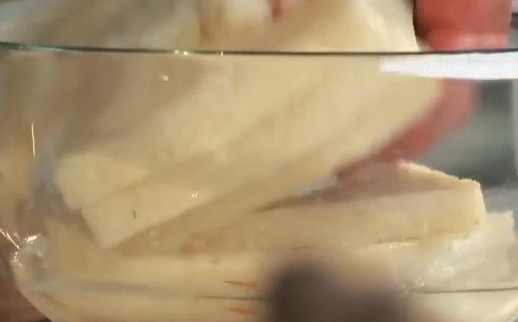 pregătește pâinea