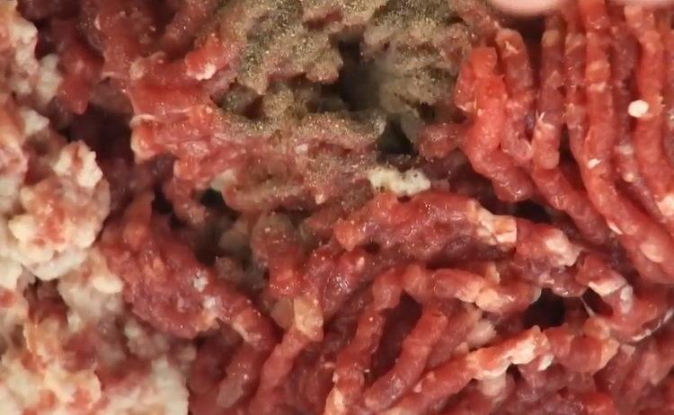 adăugați condimente