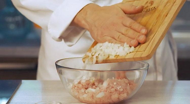 amestecă ingredientele