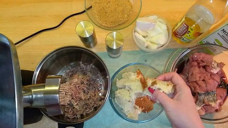 pregătește pâinea