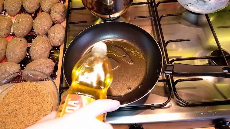 preîncălziți tigaia